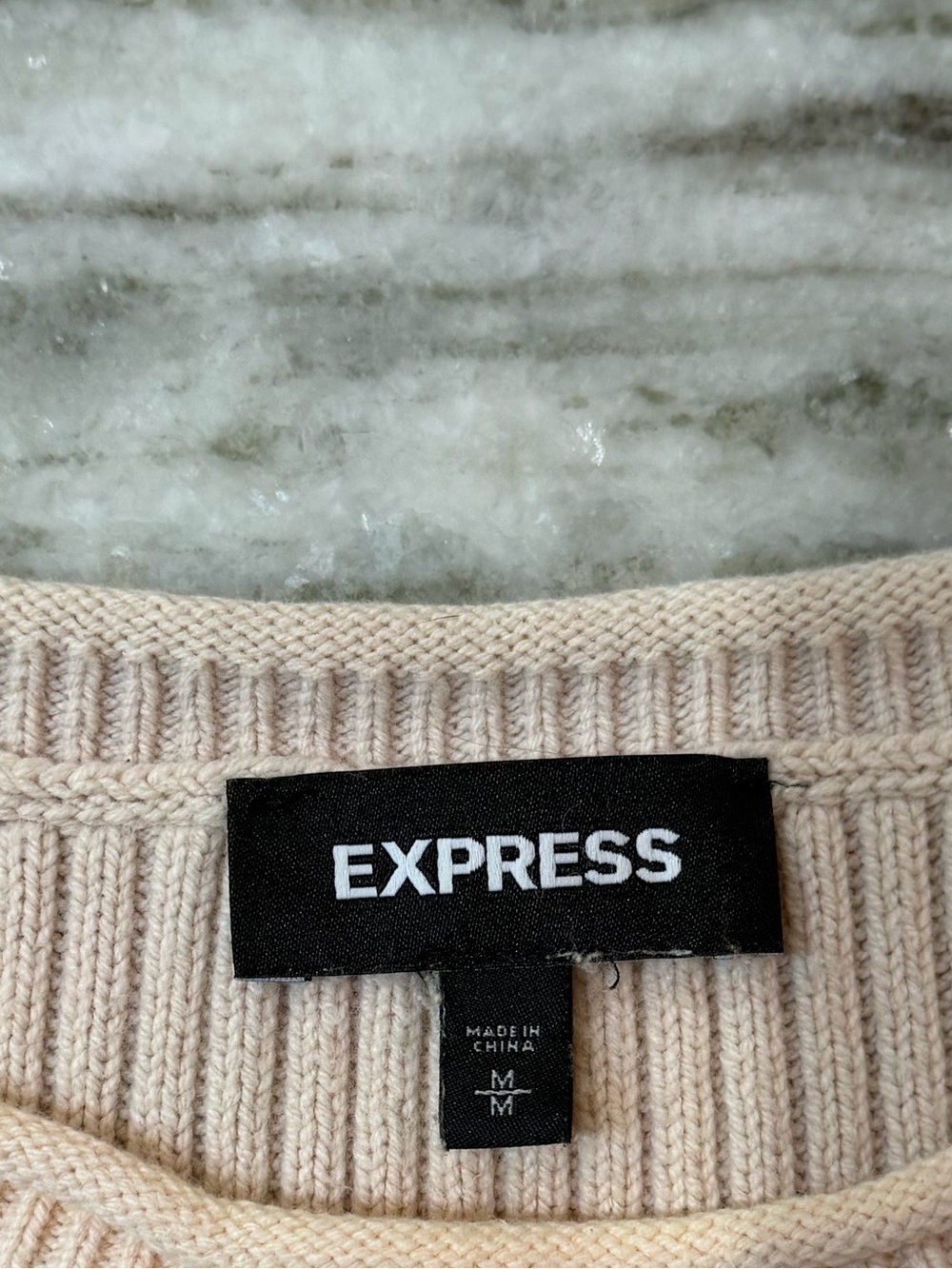 Express Ribbed Crewneck Sweater - Picture 4 of 4